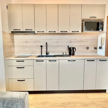 Tryavna - Private - Bsr - 4 Lejlighed *